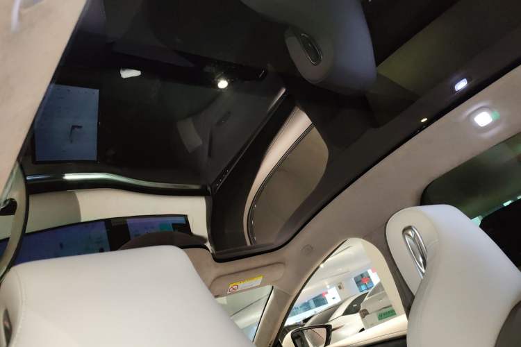 Used IM L7 2022 Dynamic Model
