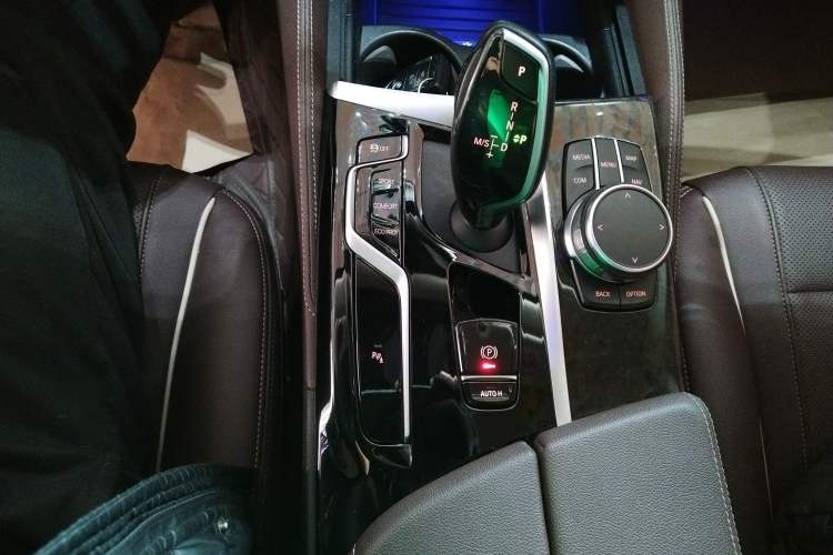 Used BMW 5 Series 2021 Updated Version 525Li Luxury Package
