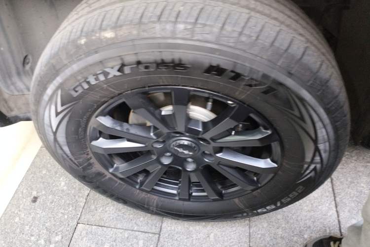 Used Formula Leopard Leopard 5 2023 Navigator Edition