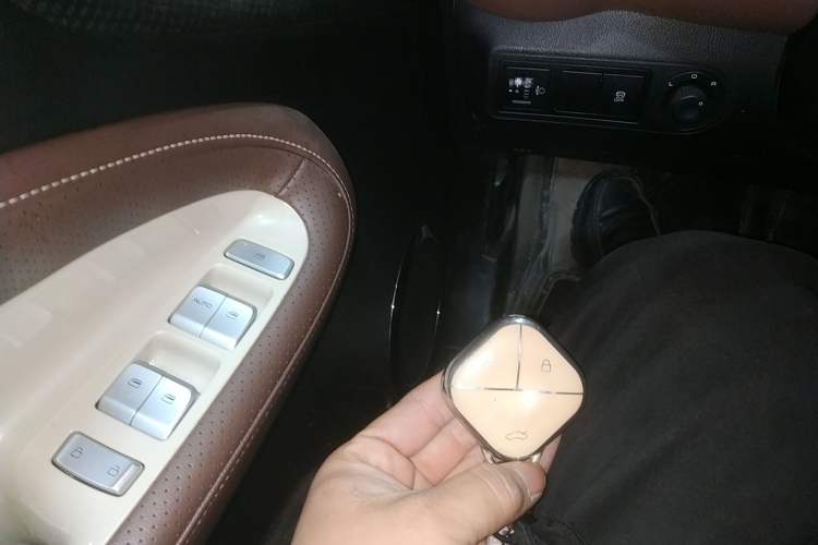 Used Wuling Bingo 2023 333 km Lingxi Connected Version