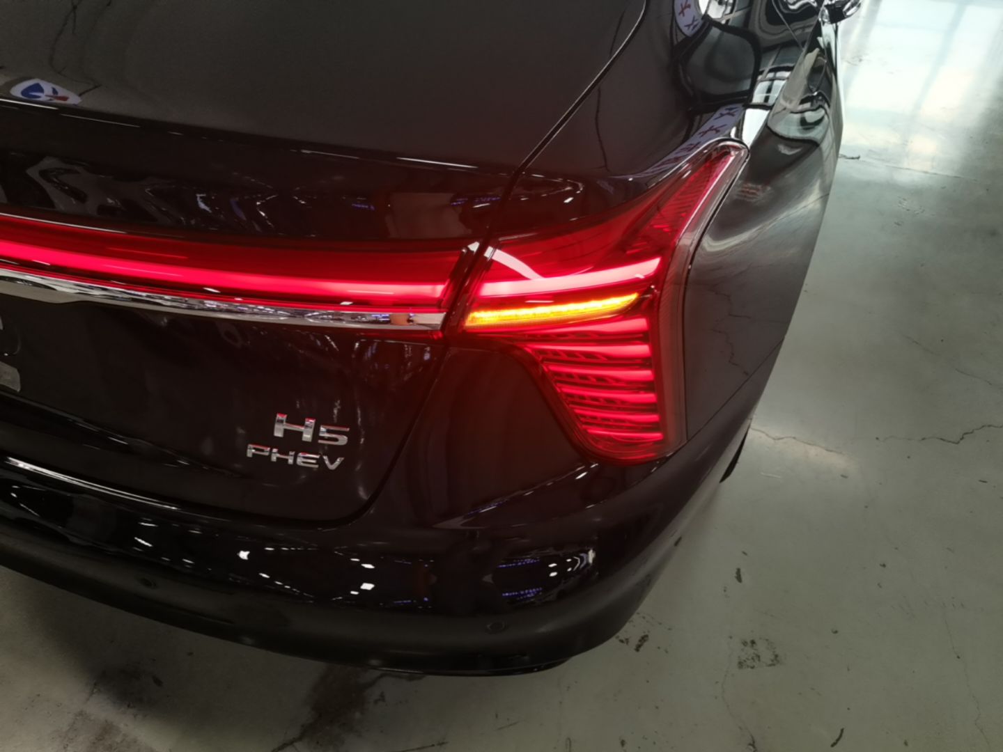 Hongqi H5 PHEV 2025 130 Super Hybrid Version — снимка 9