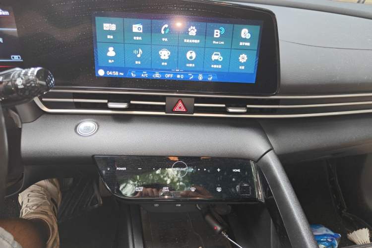 Used Hyundai Elantra 2021 1.5L CVT LUX Prestige Edition