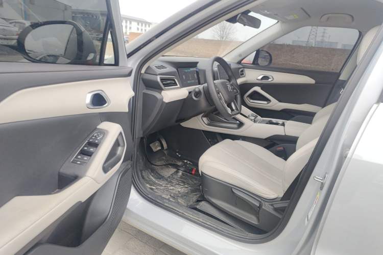 Used BYD Yuan UP 2025 Intelligent Driving Version 401 KM Dynamic Edition