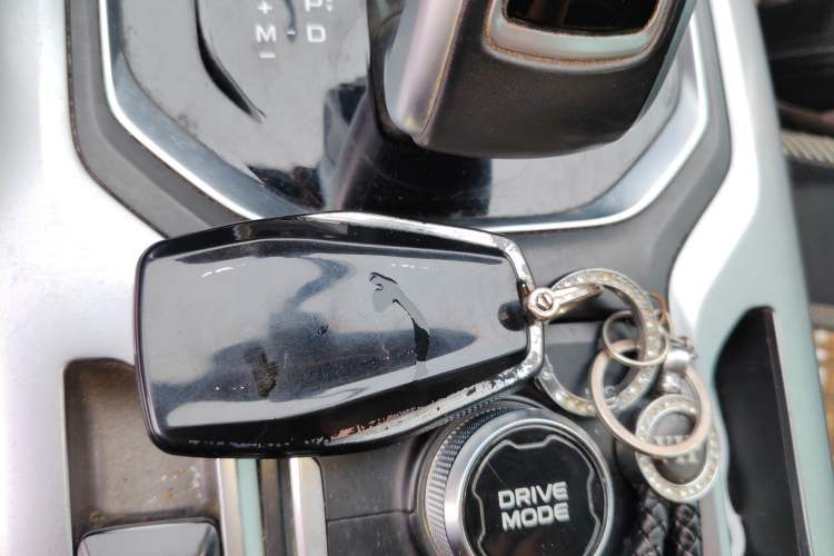 Used Geely Auto Haoyue 2020 1.8TD DCT Luxury 7-Seater Vehicle Key