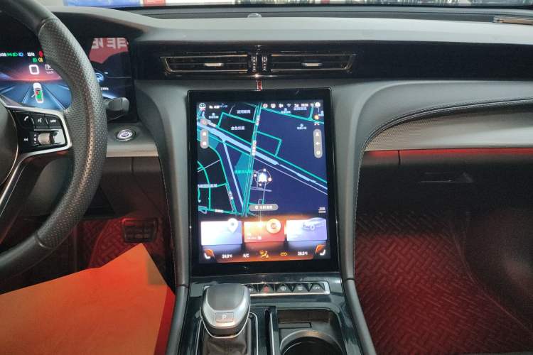 Used Hongqi H5 2023 2.0T Automatic Smart Connect Flagship Edition Audio And AC Panel