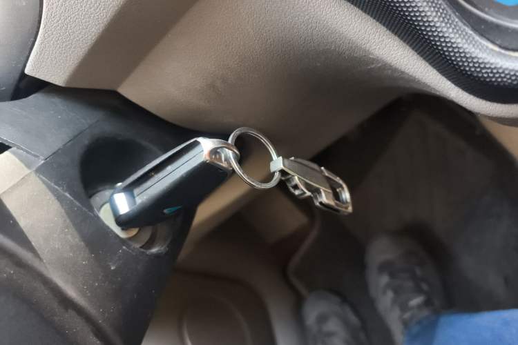 Used Wuling Hongguang 2010 1.4L Comfort Version Vehicle Key