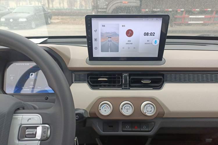 Used Chery QQ Ice Cream 2024 Edition Youth Version 205km Sundae
