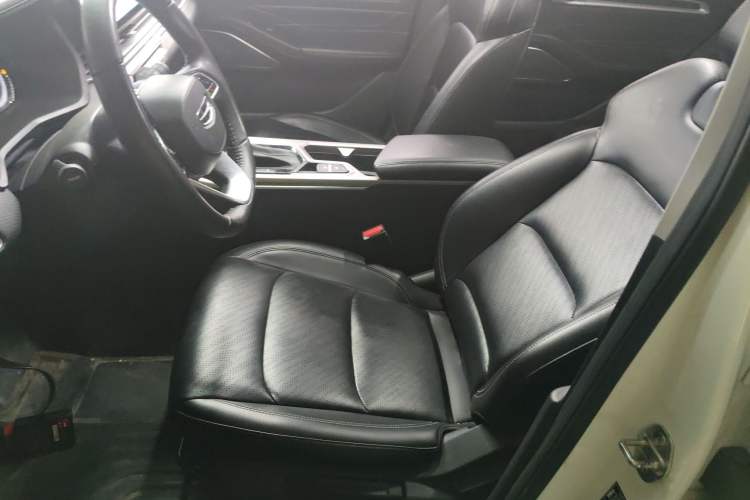 Used Geely Auto Emgrand 2023 4th Generation Champion Edition 1.5L CVT Prestige Model