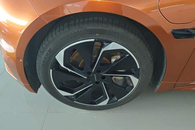 Used Zeekr 001 2021 Ultra-Long Range Single-Motor WE Edition Exterior 4