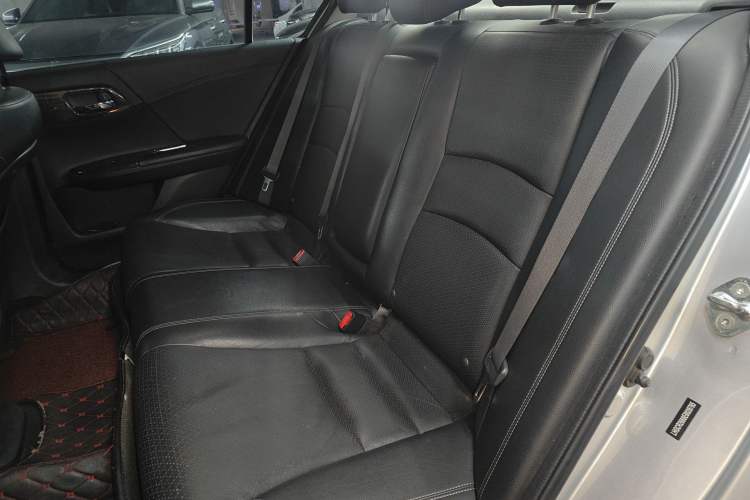 Used Honda Accord 2014 2.4L EXN Luxury Navigation Edition