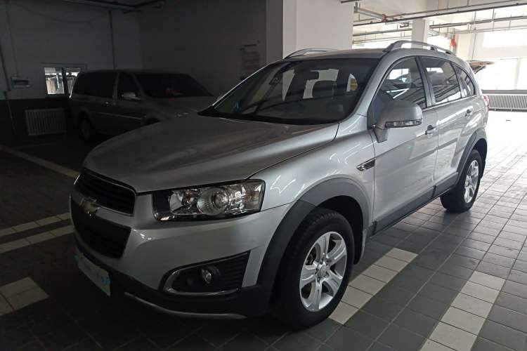 Used Chevrolet Captiva 2015 2.4L Two-Wheel Drive Urban Version 7 Seats
