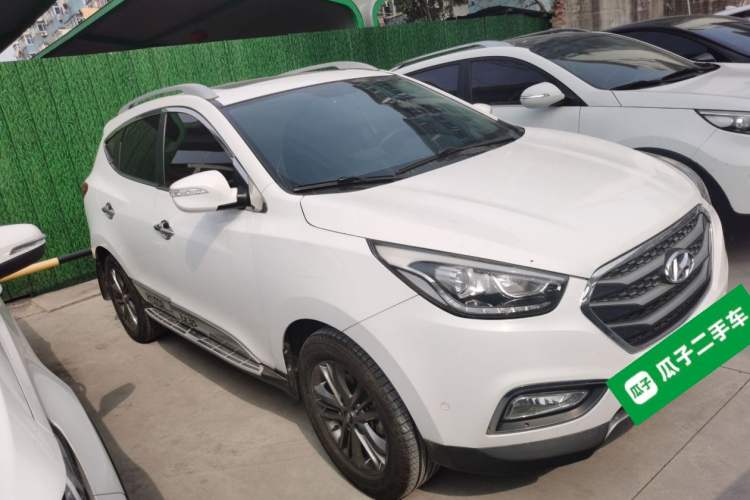 Used Hyundai ix35 2015 2.0L Automatic 2WD Smart Version China V Standard

