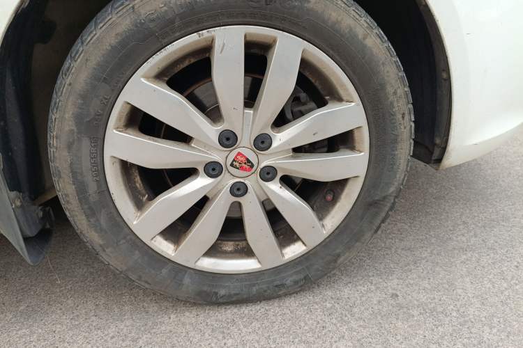 Used Roewe 350 2014 1.5L Automatic Xunda Edition