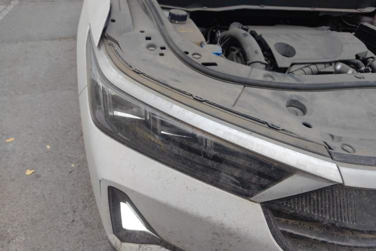 Used Dongfeng Aeolus AX7 2021 PRO 1.6T Automatic Intelligent Driving Edition Right Front Headlight