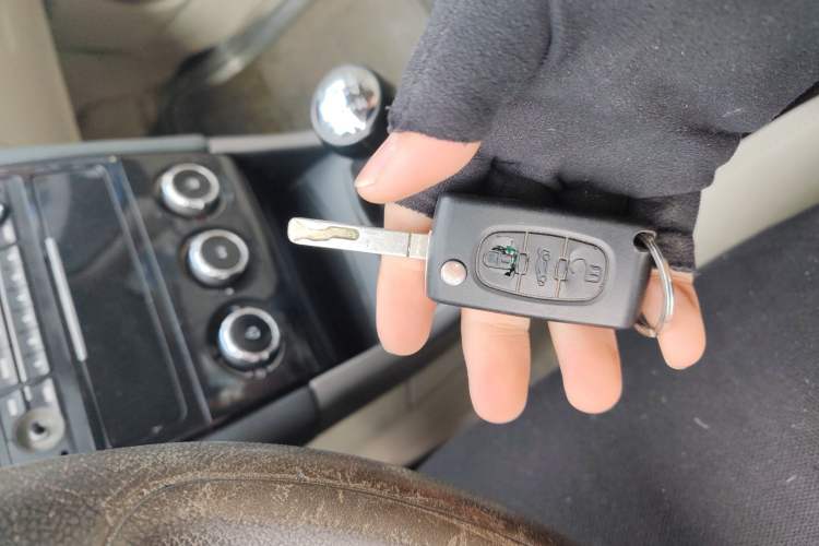 Used Peugeot 408 2013 2.0L Manual Comfort Edition Vehicle Key