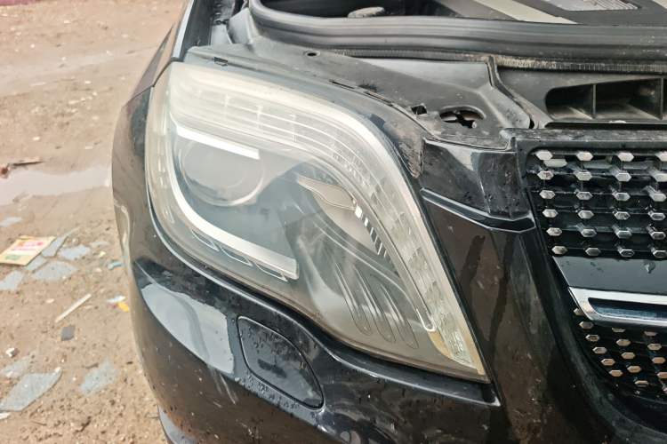 Used Mercedes-Benz GLK-Class 2013 GLK 300 4MATIC Fashion Model Right Front Headlight