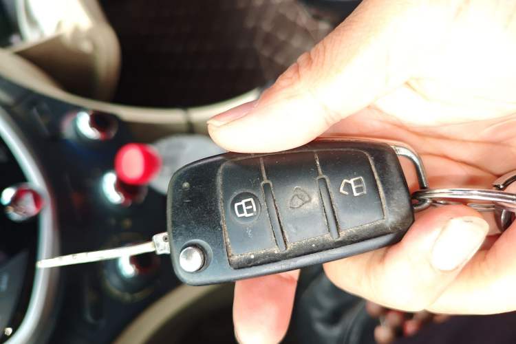 Used JAC Group J6 A30 2013 1.5L Manual Luxury Model China IV Standard