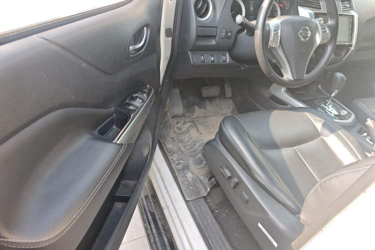 Used Nissan Terra 2020 2.5L XV 4WD Automatic Four-Wheel Drive Flagship Edition Driver Seat