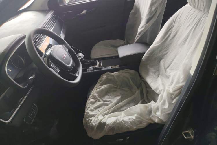 Used Sinotruk VGV U70 2021 1.5T Automatic Youyue Edition 7-Seater Left Front Seat