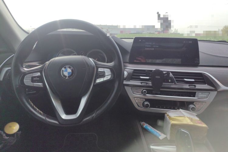 Used BMW 5 Series New Energy 2018 530Le Luxury Package Steering Wheel