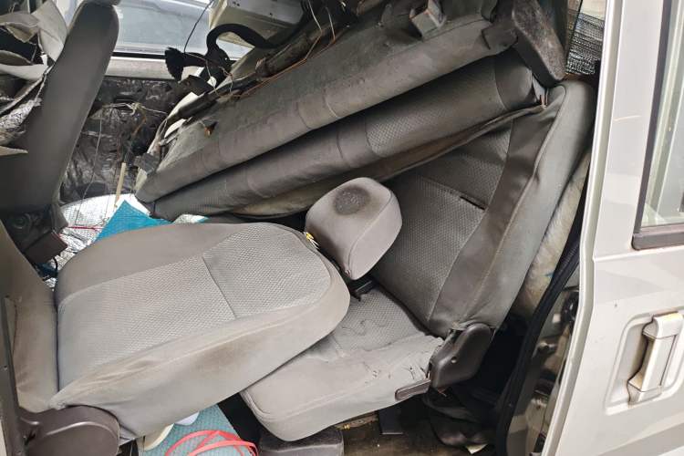 Used Wuling Rongguang 2011 1.2L Base Version