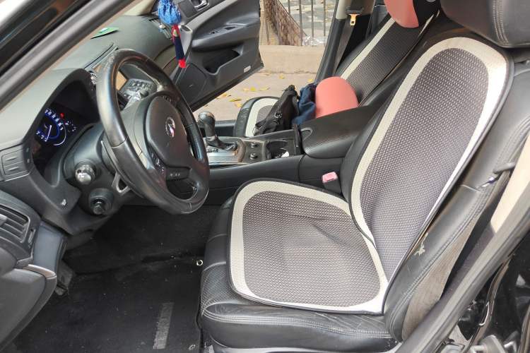 Used Infiniti G Series 2013 G25 Sedan Luxury Sport Edition Left Front Seat