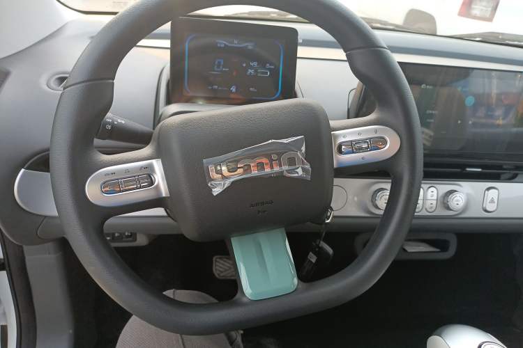 Used CHANGAN NEVO Lumin 2025 205 km Xiangqin Version Steering Wheel
