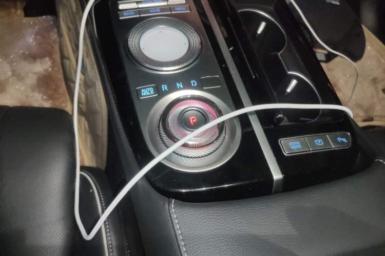 Used Genesis G80 2021 2.5T Rear-Drive Luxury Edition