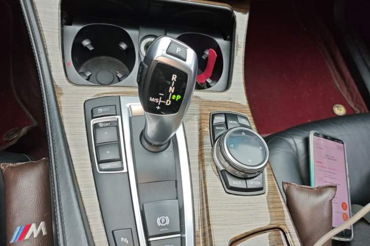 Used BMW 5 Series 2014 525Li Fashion Design Package Gear Lever