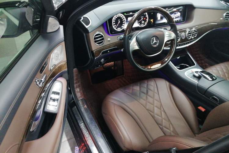 Used Mercedes-Benz S-Class 2016 S 320 L Business Model
