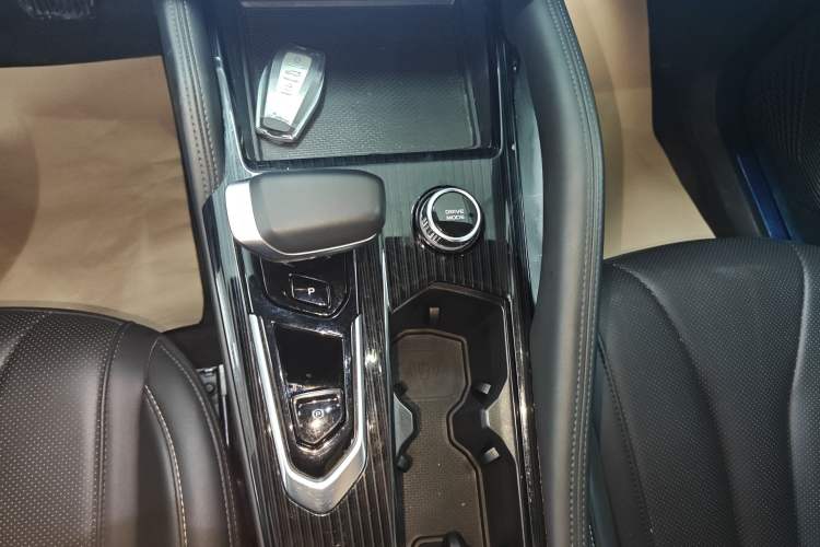 Used Geely Auto Monjaro L 2024 2.0TD DCT EVO Two-Wheel Drive Long-Range Version