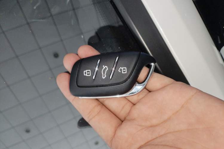 Used MG 6 2023 1.5T XLINE Shark-Hunting Edition Vehicle Key