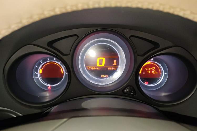 Used Citroen C4L 2013 1.6L Manual Jingxiang Edition Instrument Cluster