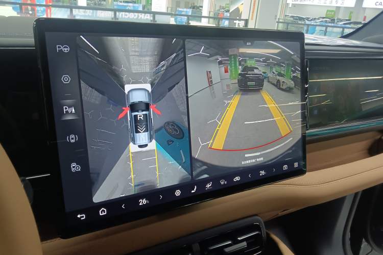 Used Formula Leopard 5 2025 Model 210KM Cloud Ride Tian Shen Ultra Version Audio And AC Panel