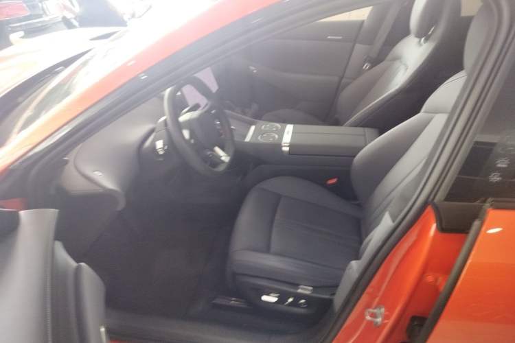 Used Xiaomi Auto YU7 2025 Ultra-Long Range High-Performance All-Wheel-Drive Max Edition