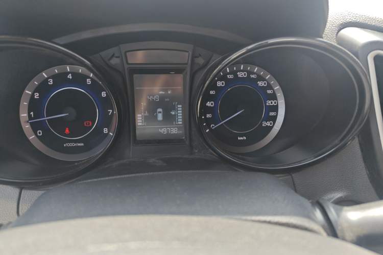 Used CHANGAN CS15 2016 1.5L Manual Luxury Edition