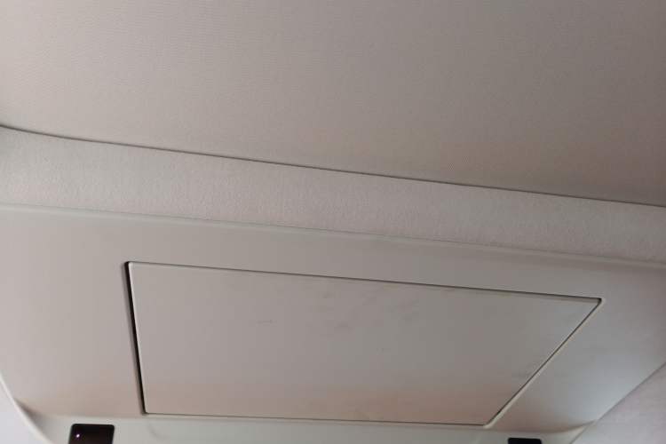 Used Wey Lanshan 2025 Four-Wheel Drive Ultra Headliner