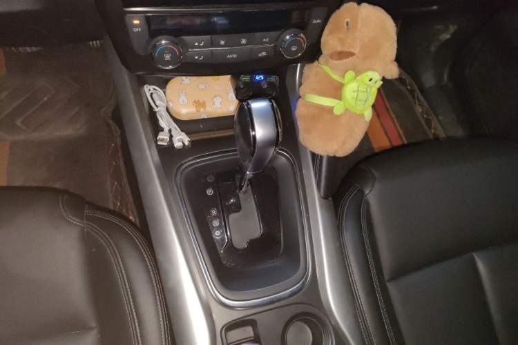 Used Renault Kadjar 2017 2.0L Two-Wheel-Drive Leading Edition
