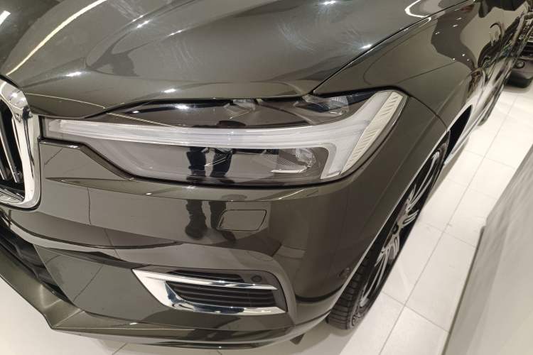 Used Volvo XC60 New Energy 2021 T8 e-Drive Hybrid Luxury Edition