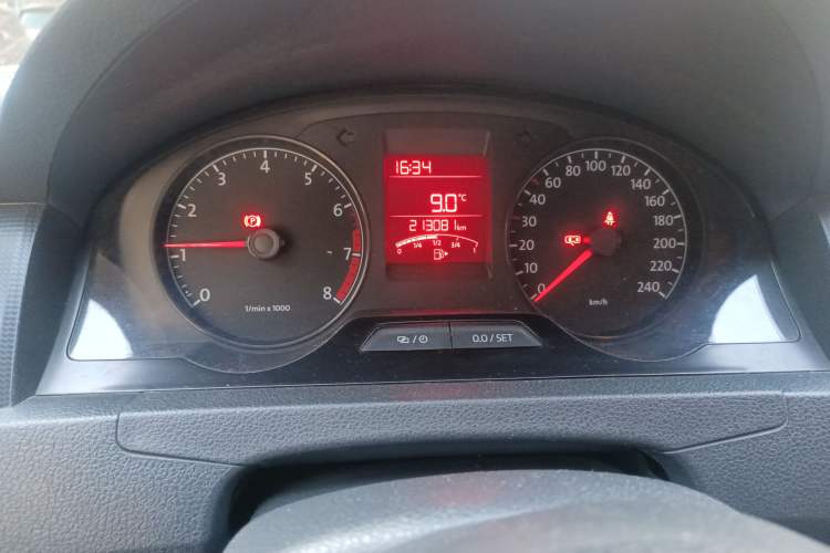 Used Volkswagen Santana 2013 1.6L Manual Fashion Edition Instrument Cluster