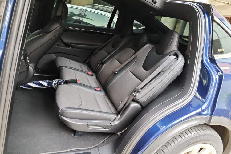 Used Tesla Model X 2016 X 75D Left Rear Seat