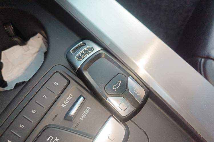 Used Audi A4L 2018 30th Anniversary Edition 40 TFSI Fashion Model