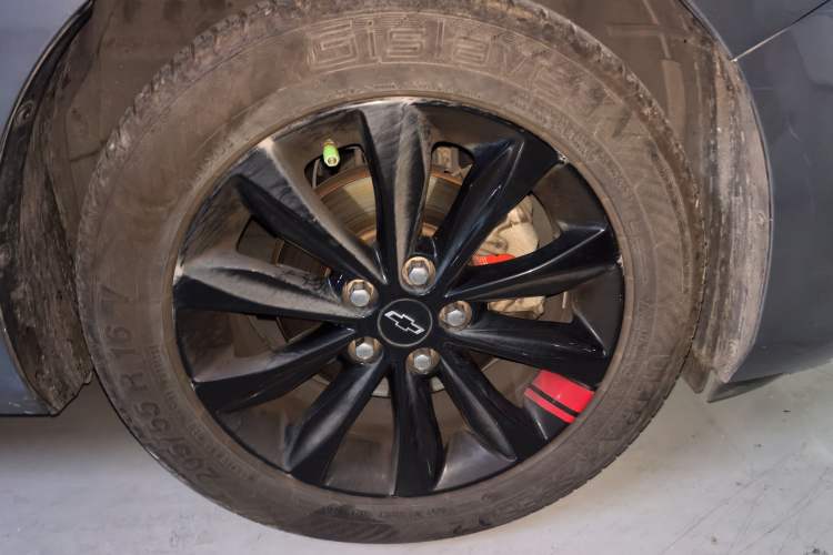 Used Chevrolet Monza 2019 Redline 320T Dual-Clutch Sporty Version China VI Standard