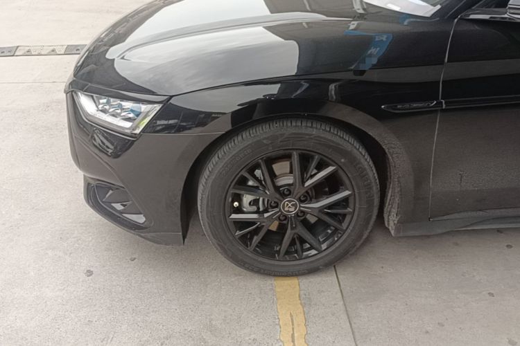 Used BYD Han 2023 DM-i Champion Edition 121KM Prestige Model
