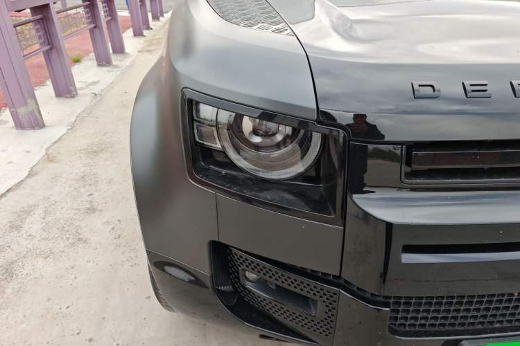 Used Land Rover Defender 2024 110 3.0T P400 X
