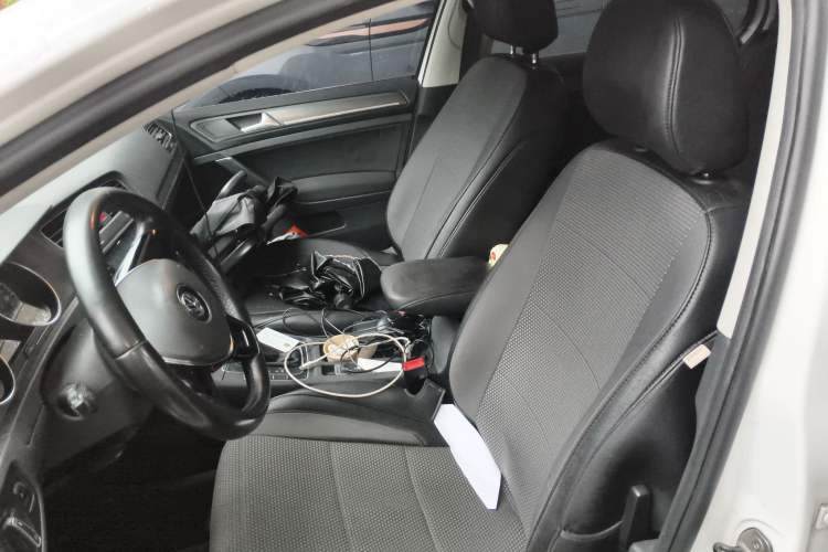 Used Volkswagen Golf 2014 1.6L Automatic Comfort Model
