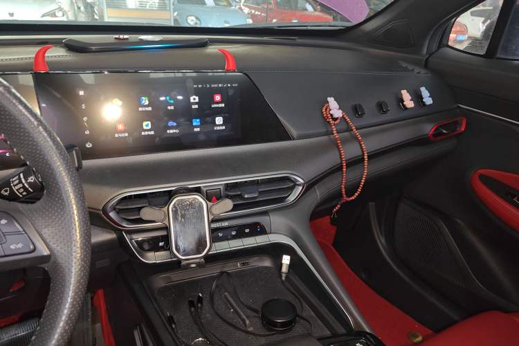 Used Changan UNI-T 2020 1.5T Flagship Version