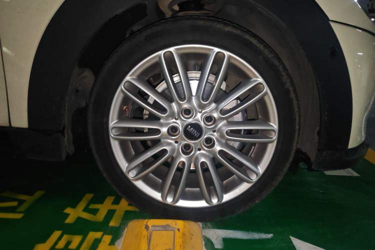 Used MINI MINI 2022 1.5T COOPER Artist Five-Door Edition