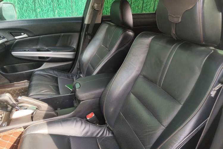 Used Honda Crosstour 2012 2.4L Luxury Edition
