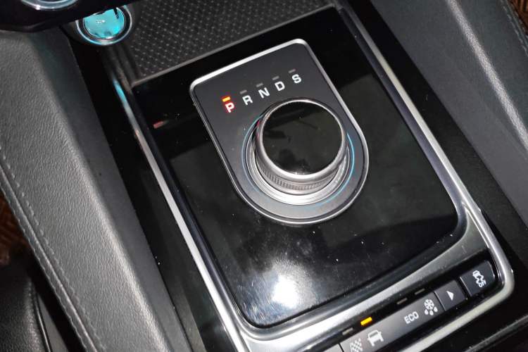 Used Jaguar F-PACE 2020 2.0T Urban Deluxe Edition